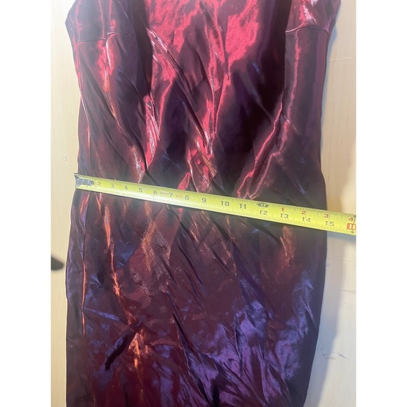 KM Collections by Villa Bell Burgundy Metallic Shimmer V Neck Maxi Dress Size 8 - Picture 5 of 6